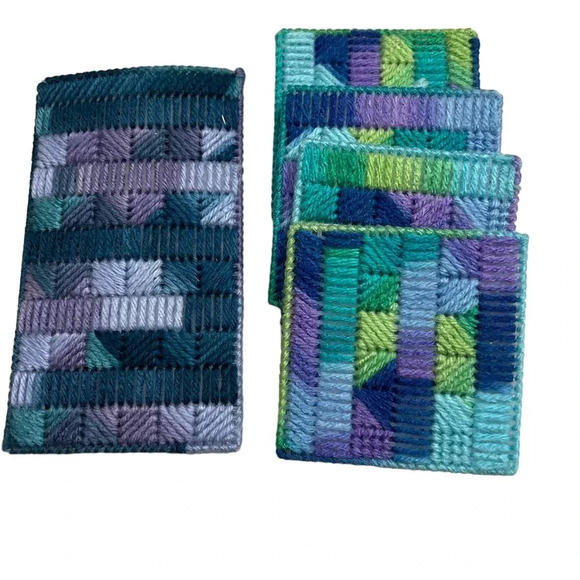 Hand‎ Crocheted Eyeglass Case and Coasters - Picture 1 of 4